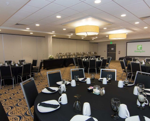 Flexible meeting space for receptions, banquets, parties